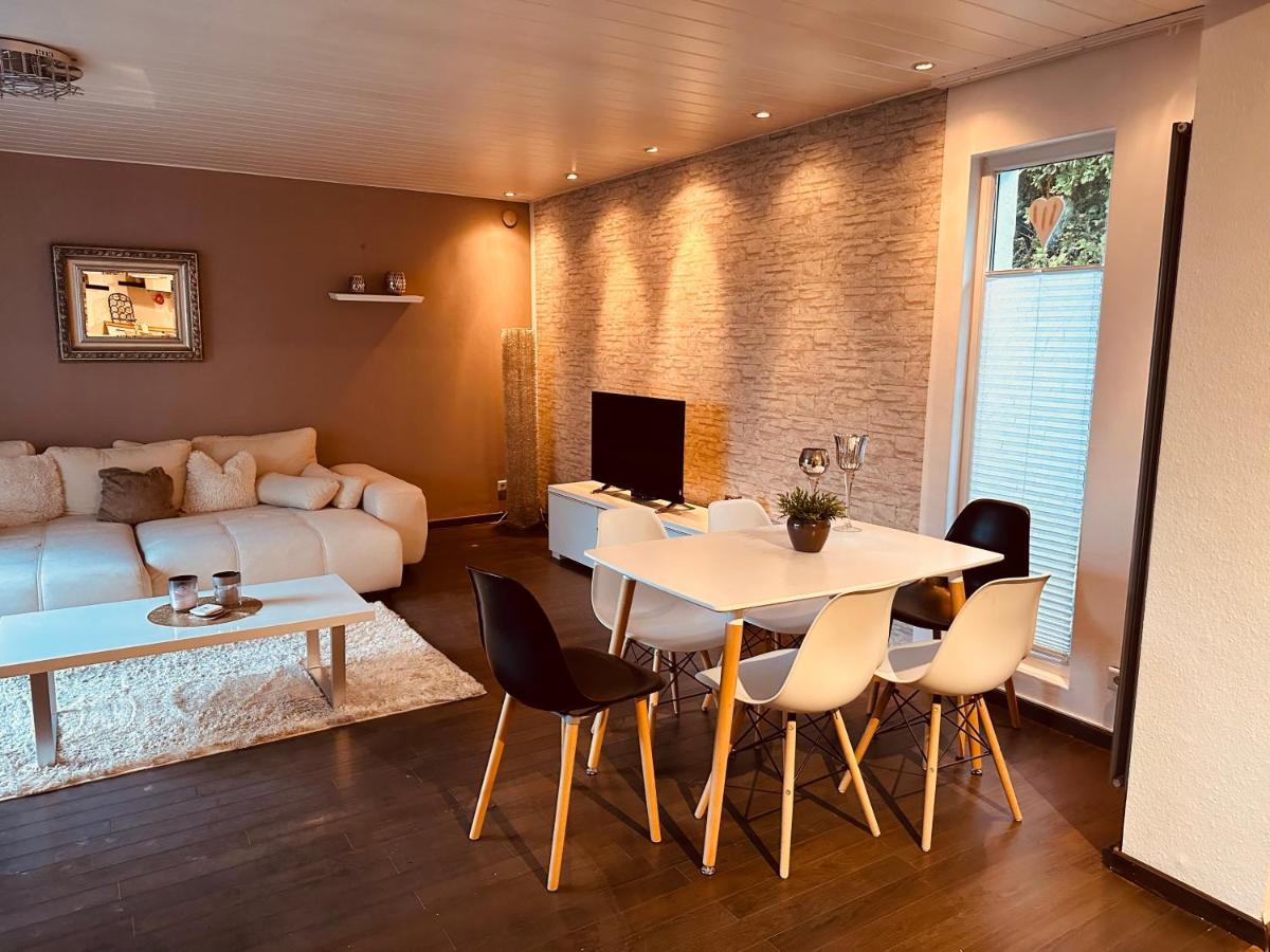 4 Zimmer 11 Personen Wohnung Garten Terrasse Grill 2 Badezimmer وبرتال المظهر الخارجي الصورة